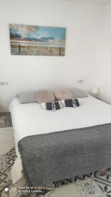 Precioso Apartamento Con A/A En Ruzafa Con Terracita Privada Y Acceso A Un Jardin, Para 2-3 Personas Валенсия Екстериор снимка