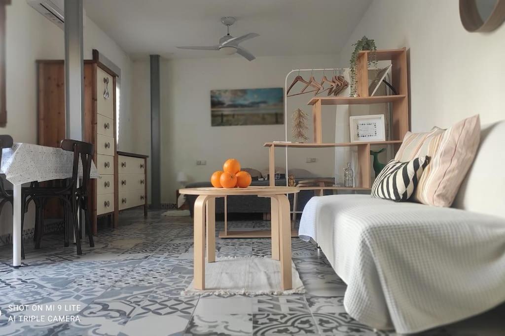 Precioso Apartamento Con A/A En Ruzafa Con Terracita Privada Y Acceso A Un Jardin, Para 2-3 Personas Валенсия Екстериор снимка