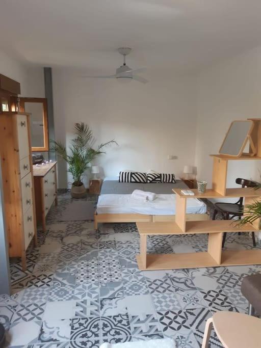 Precioso Apartamento Con A/A En Ruzafa Con Terracita Privada Y Acceso A Un Jardin, Para 2-3 Personas Валенсия Екстериор снимка